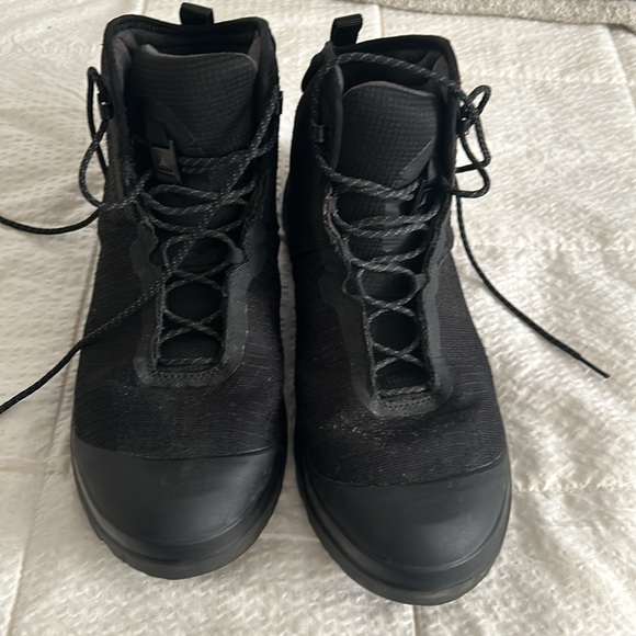 Vibram Triple Aught Ghostwing TRS Mid Men’s size 11.5 boot/shoe - Picture 4 of 5